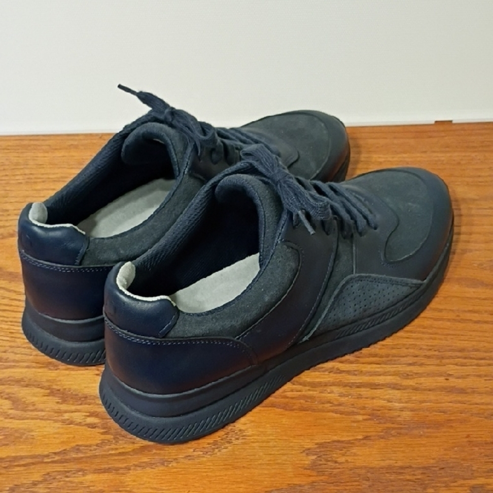 O by Everlane - Dark Blue - Picture 11 of 12
